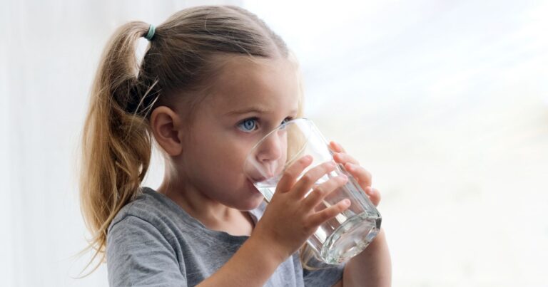 NEW YEAR, HEALTHY HABITS: SMALL CHANGES THAT MAKE A BIG DIFFERENCE
